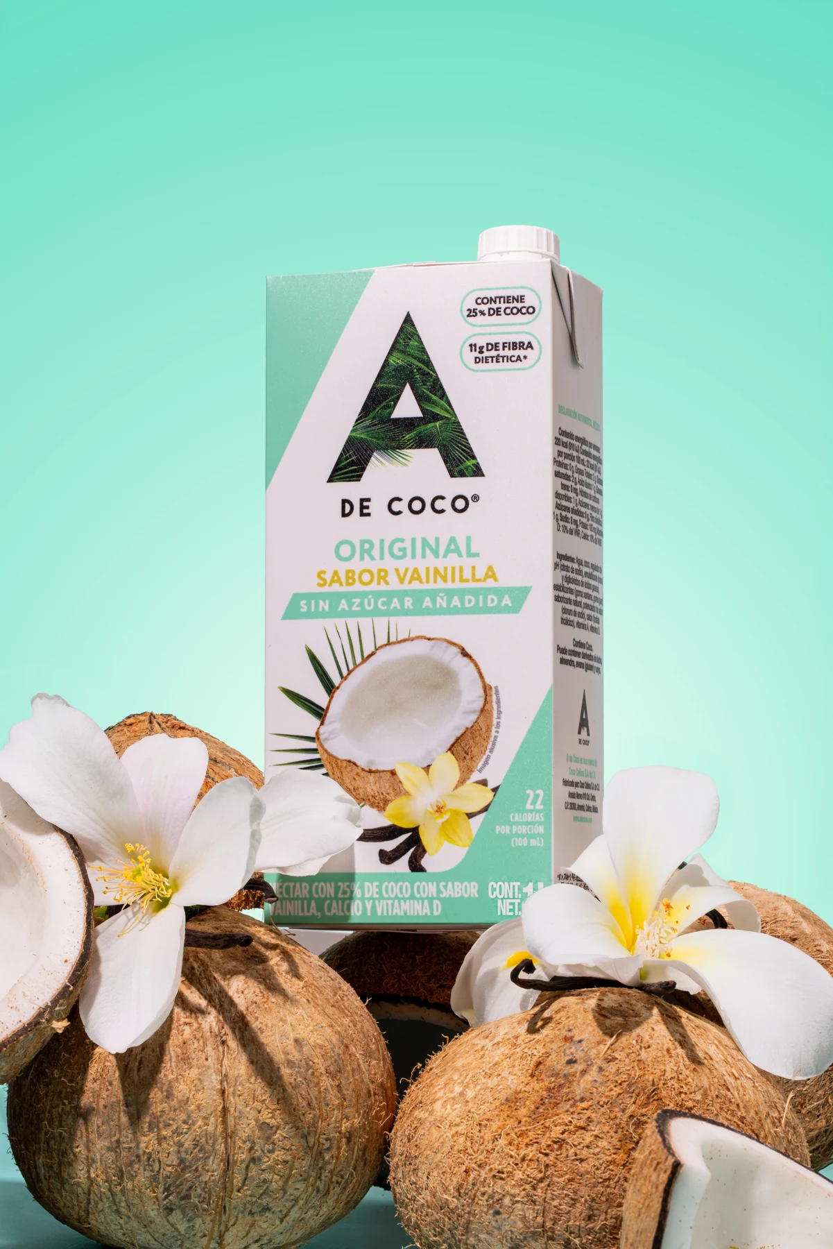 Néctar Original sabor vainilla A de Coco con cocos y flores de vainilla